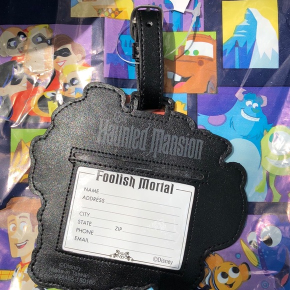 Disney Parks Exclusive Haunted Mansion Luggage Tag - Picture 2 of 3